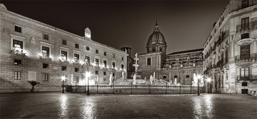 piazza_pretoria.jpg